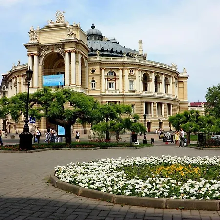 Center Of Odessa. Comfortable 2 Lägenhet *