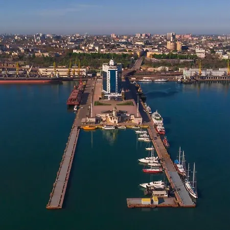 Center Of Odessa. Comfortable 2 Lägenhet *