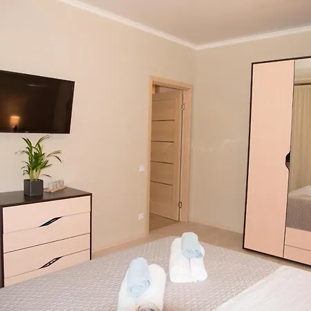 Center Of Odessa. Comfortable 2 *