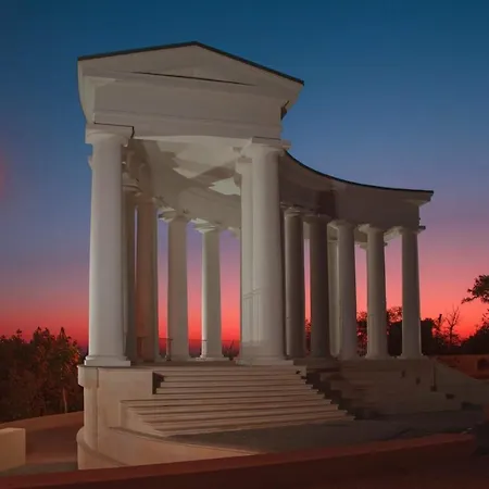 Center Of Odessa. Comfortable 2 敖德萨