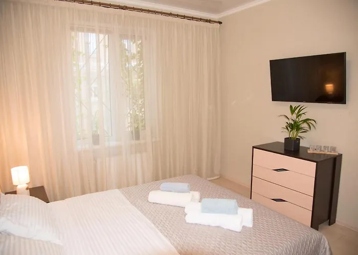 Center Of Odessa. Comfortable 2 *