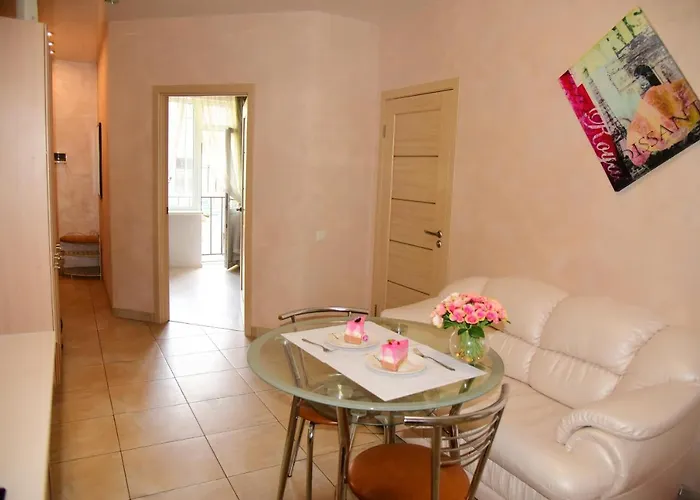 Center Of Odessa. Comfortable 2 Apartment Odesa